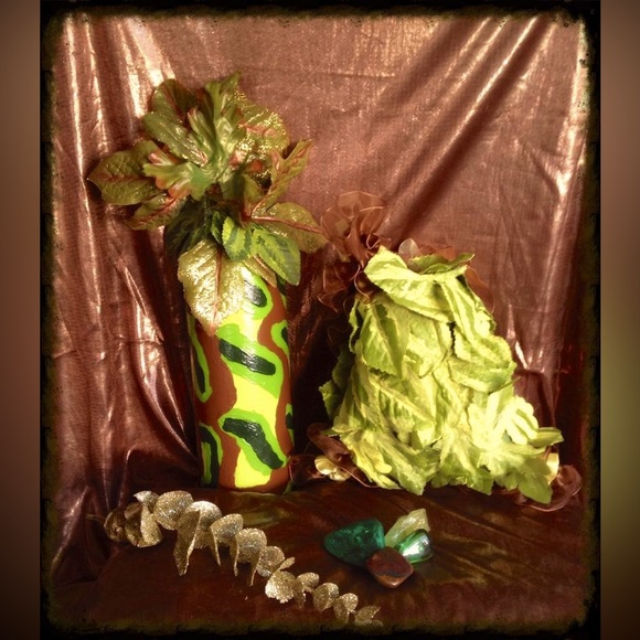 Hand Crafted Upcycled Glass Gypsy Bottle Eternal Tree Nature Vibes - Picture 4 of 15